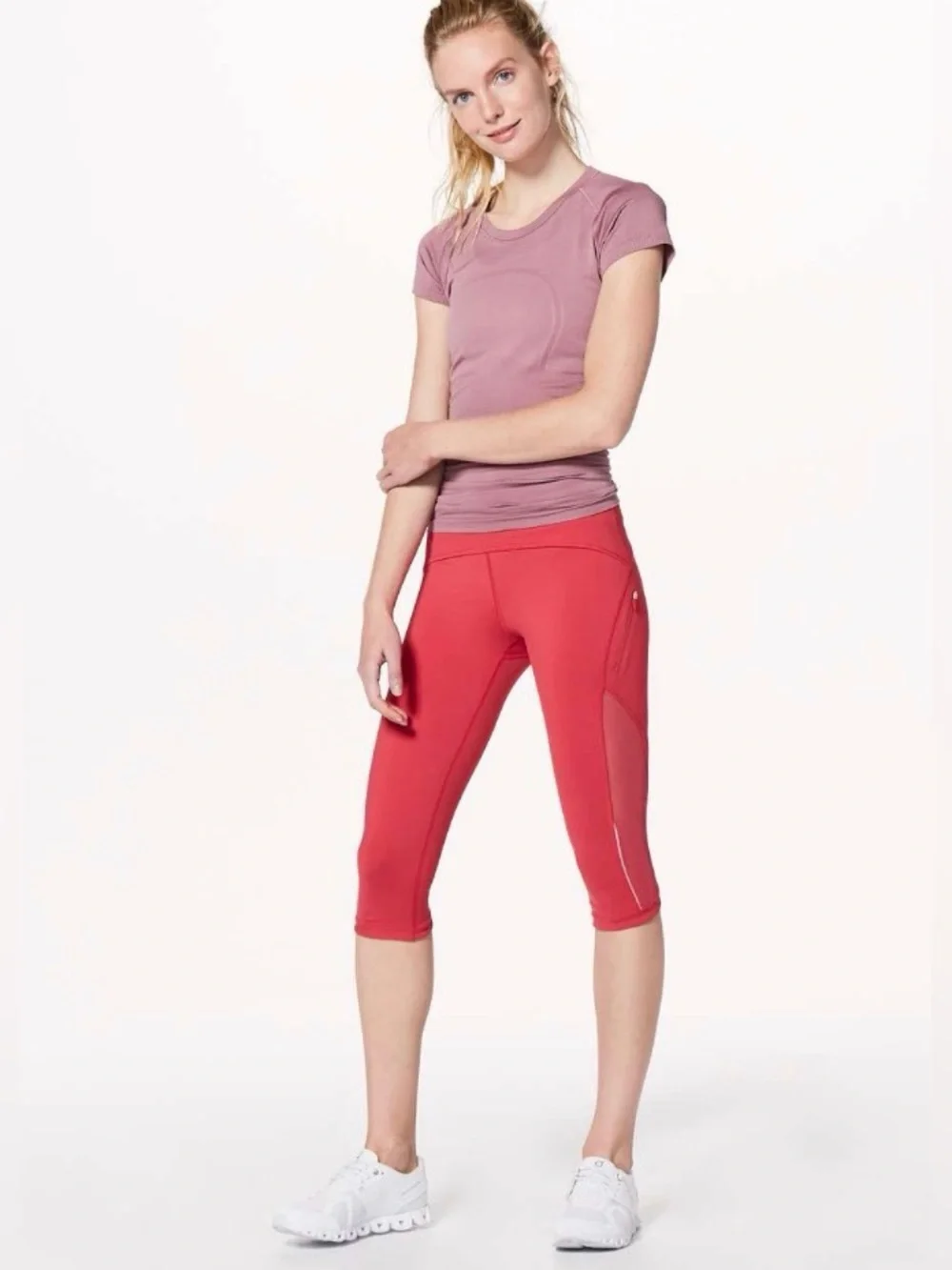Lululemon Sun Runner Crop 17” Fuchsia Pink Mesh Running Leggings Size 8